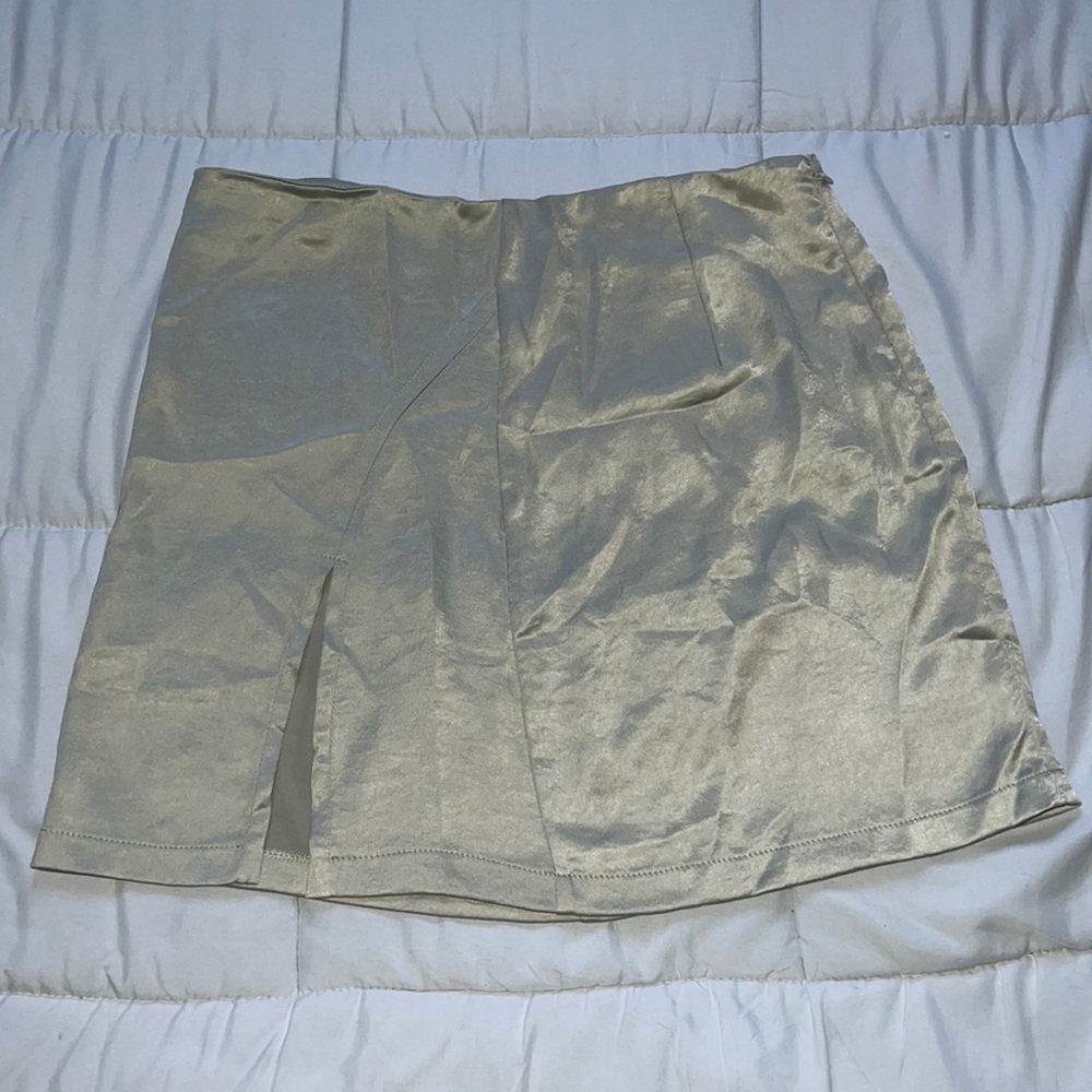 Silky green forever 21 skirt